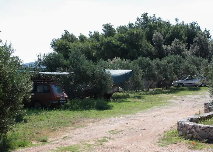 Family Friendly Seaside Jezera, Murter - 5062 Διαμέρισμα *