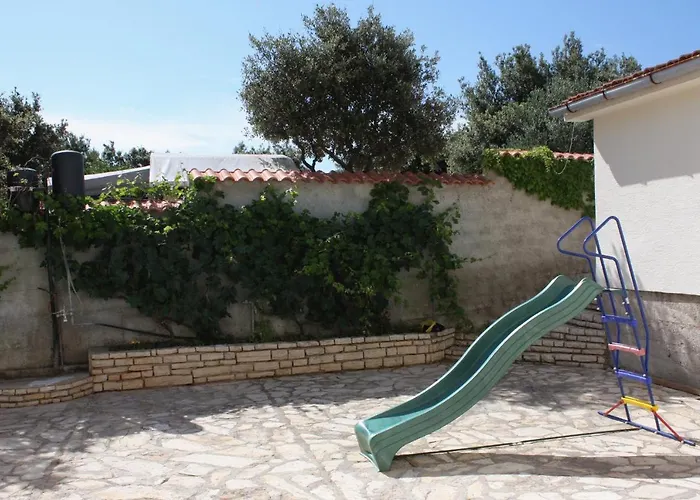 Family Friendly Seaside Jezera, Murter - 5062 Διαμέρισμα